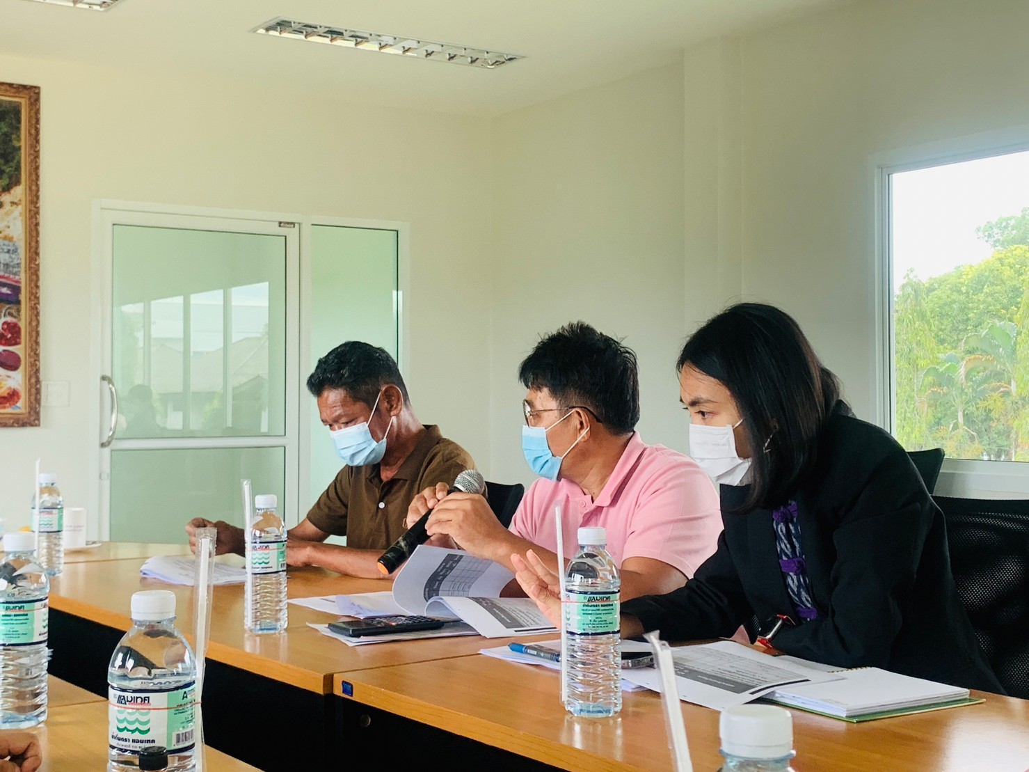 title - ผู้ตรวจราชการกรม ส.ป.ก. ลงพื้นที่เพื่อรับฟังปัญหาของเกษตรกรในโครงการจัดที่ดินแปลงเกษตรเกื้อกูลทับปะตีโมเดล และประชุมติดตามผลการดำเนินงานตามแผนการตรวจราชการ ส.ป.ก.จันทบุรี